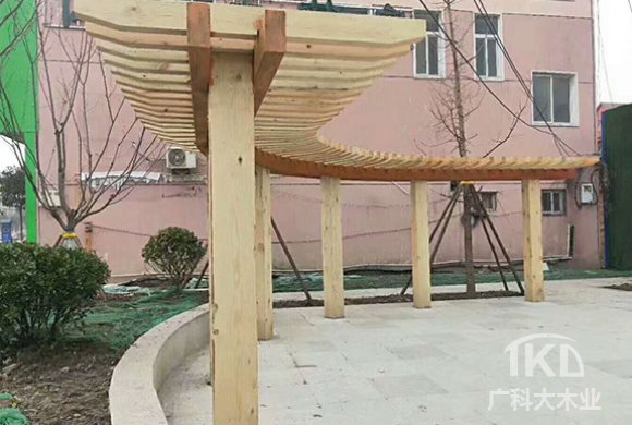 阳泉碳化木花架制作